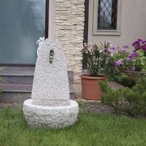 Padang Yellow Granite (40 x 40 x 70 cm) - Freestanding Water Fountain