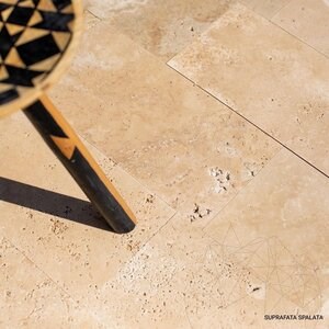 Classic Cross Cut Brushed Travertine 40.6 x 20.3 x 1.2 cm