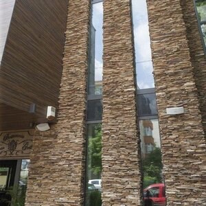 Slate Rusty Brown 3D Strips | Decorative Stone for Vertical Cladding, Exterior-Interior (10-12/pallet)