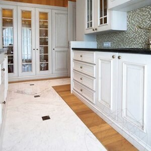 Volakas Polished Marble, 60 x 30 x 2 cm - Economy