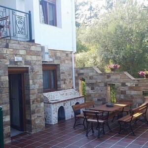 Barbeque Table & Washbasin with polygonal flagstone