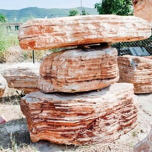 Monolith Makedon Decorative Garden Stone KG