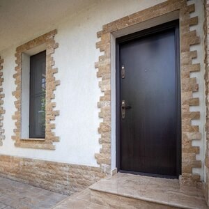 Noce Splitface Travertine, 7.5 cm x FL x 2.2 cm