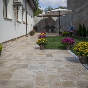 Classic Tumbled Travertine French Pattern Set, 3 cm