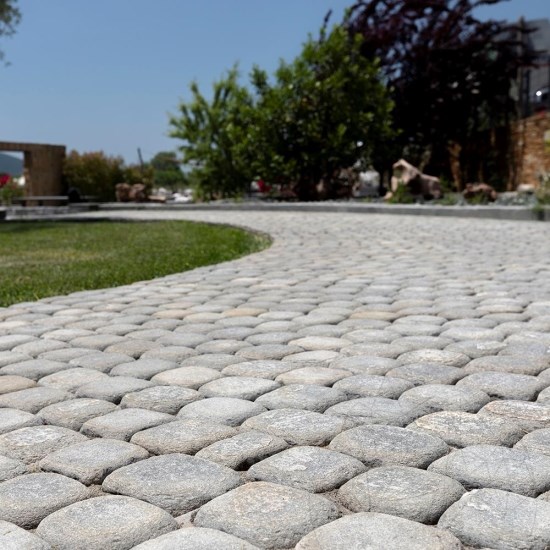 Kavala Tumbled Slate Cobblestone, 10 x 10 x 3-5 cm