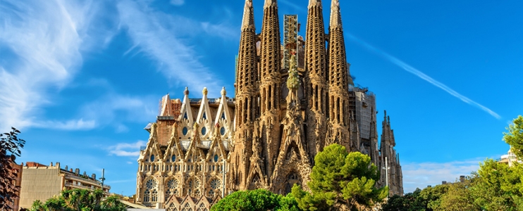 Must-visit destinations – Discover 4 Imposing Natural Stone Churches