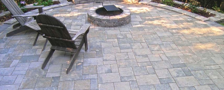 3 Ideas of terraces decorated with natural stone