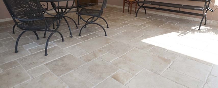 Types of travertine pavers for your terrace