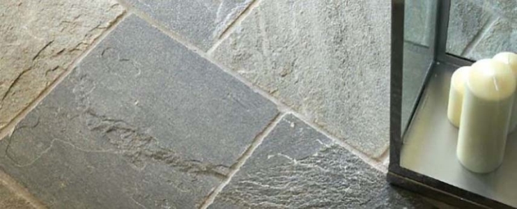 Terrace decoration project with 3 types of slate